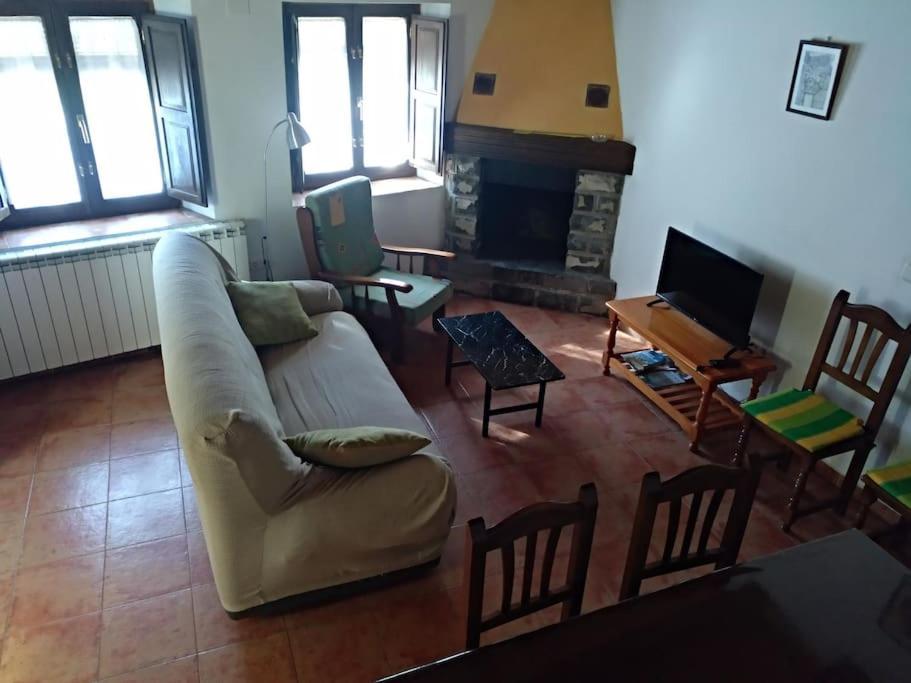Appartement Casa Lovaco à Borau Extérieur photo